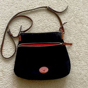 Excellent used condition D&B crossbody